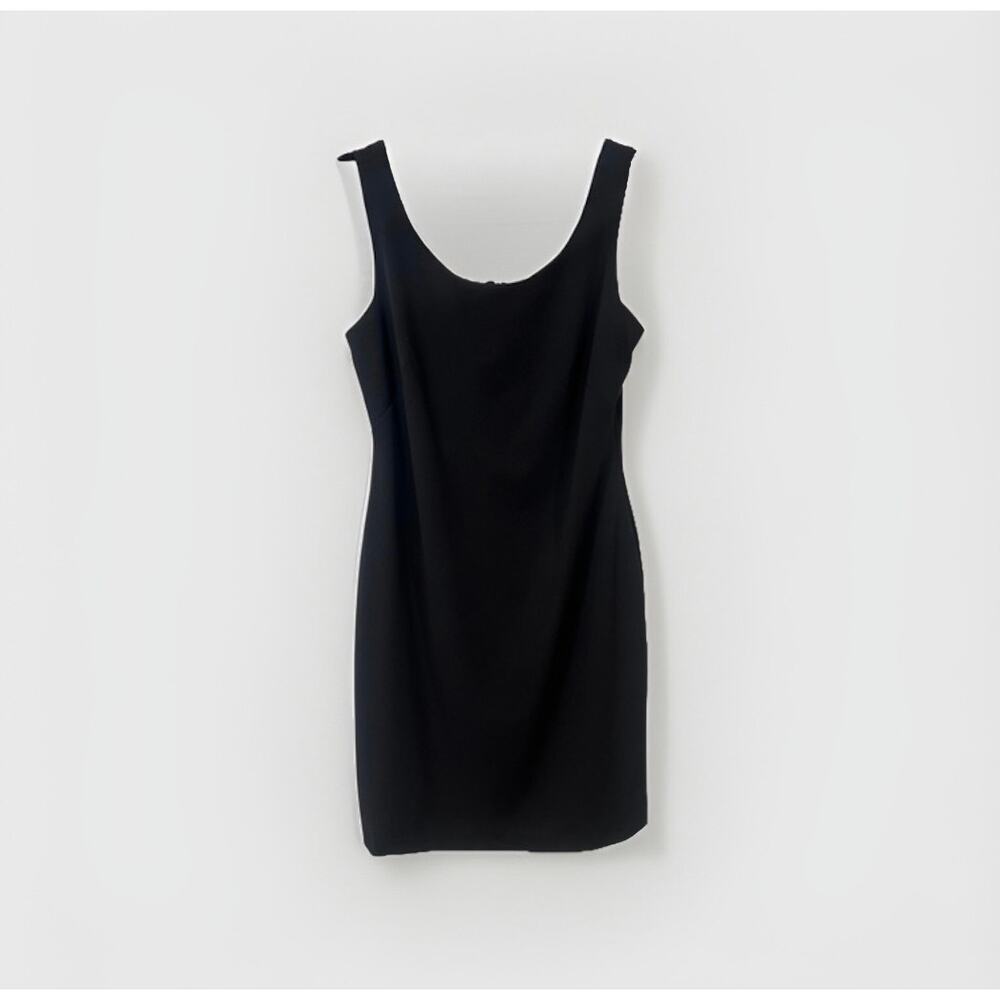 Womens Minimalist Scarlett Little Black Sleeveless Dress 8 cocktail career